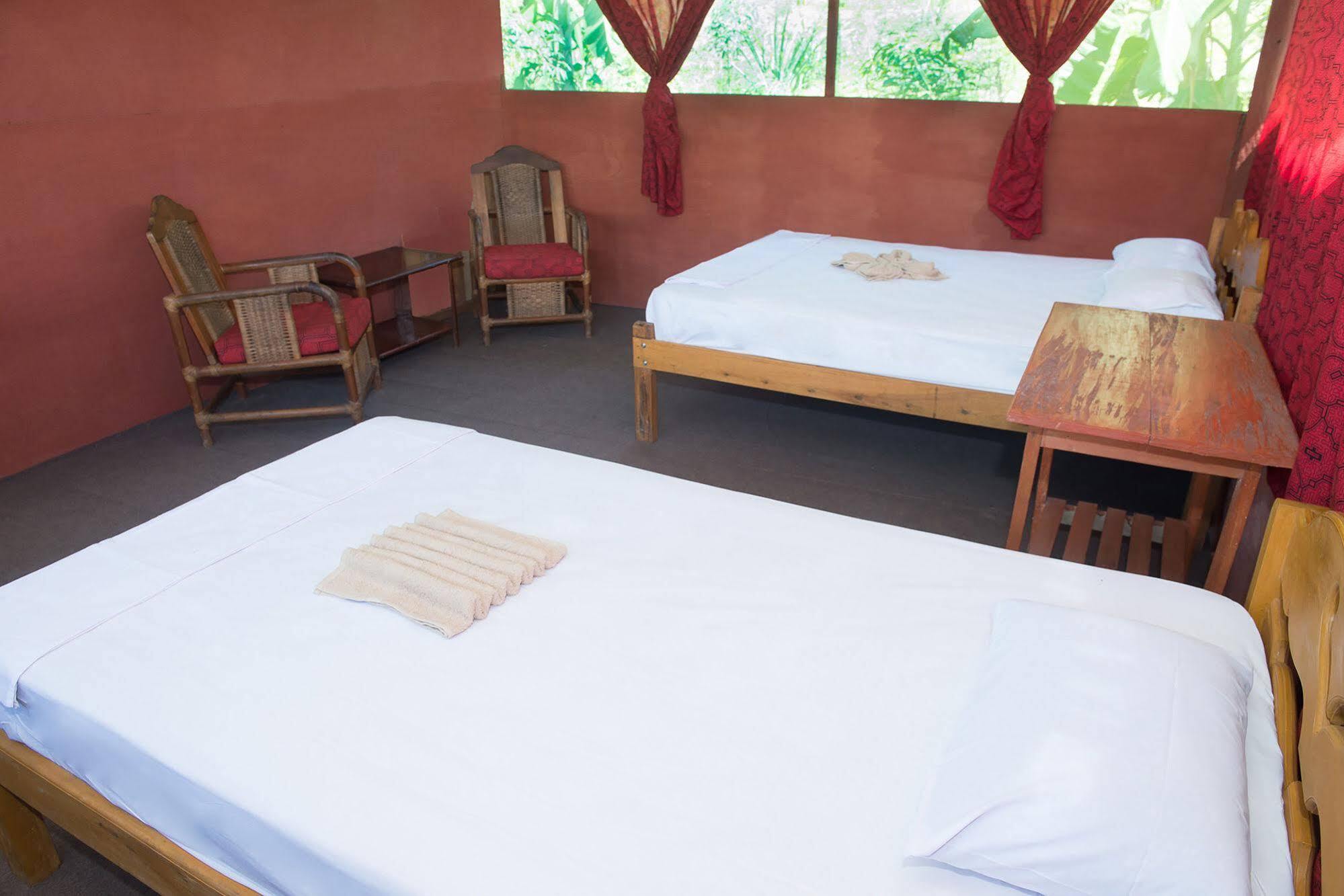 إكيتوس Maniti Expeditions Eco Lodge المظهر الخارجي الصورة