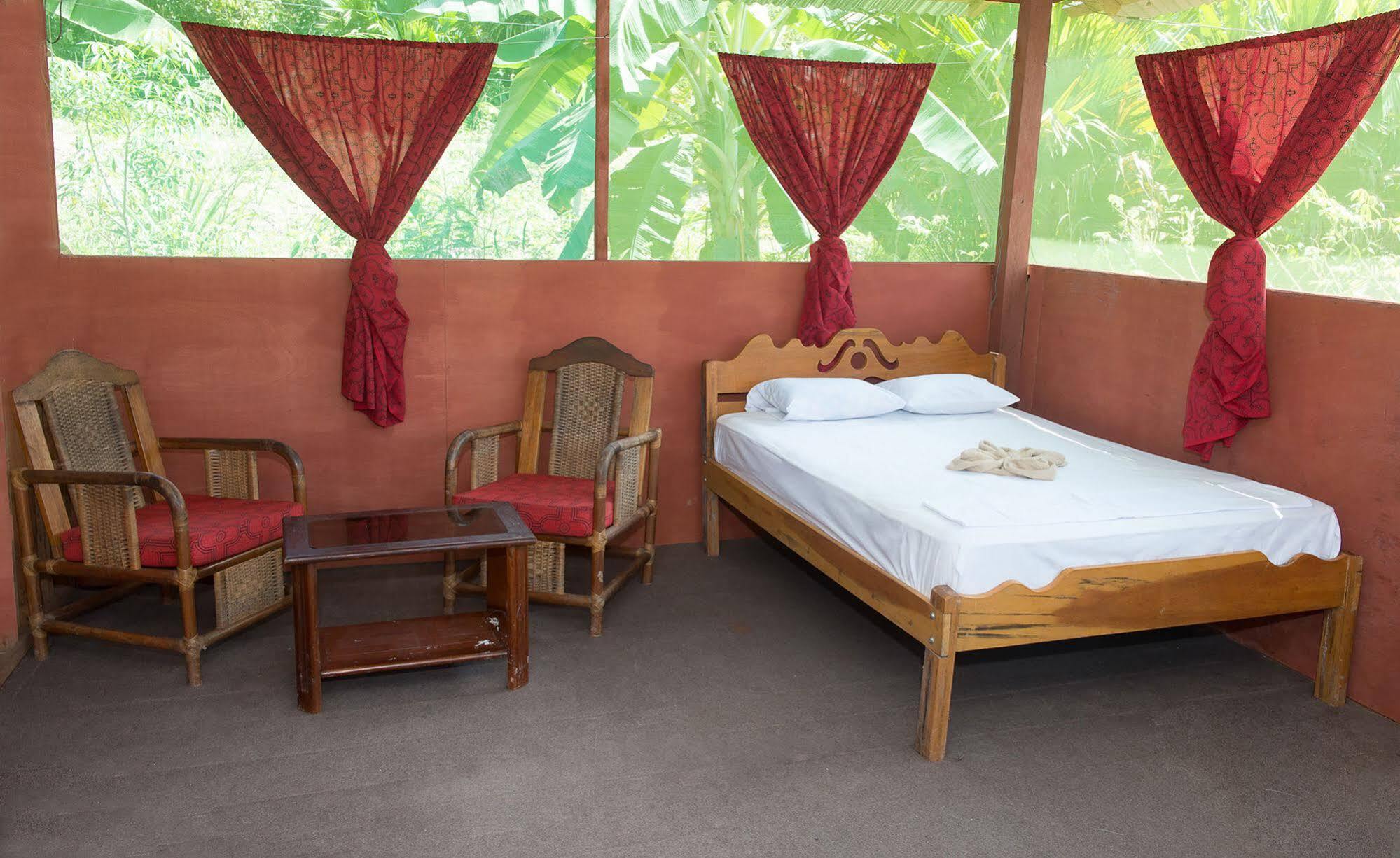 إكيتوس Maniti Expeditions Eco Lodge المظهر الخارجي الصورة